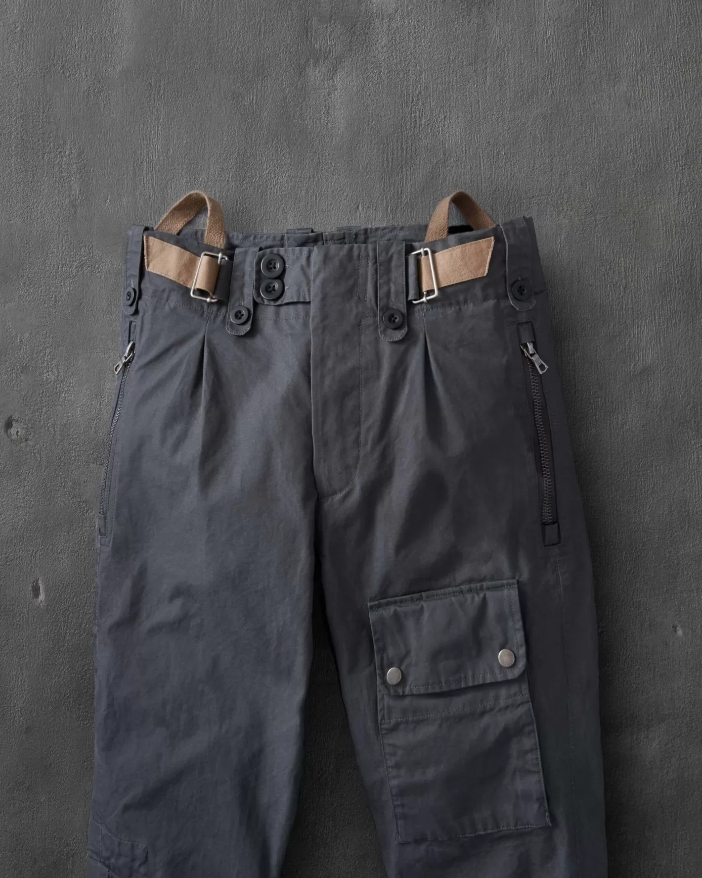 N.Peal 007 Combat Trousers* Pants | Dark Grey