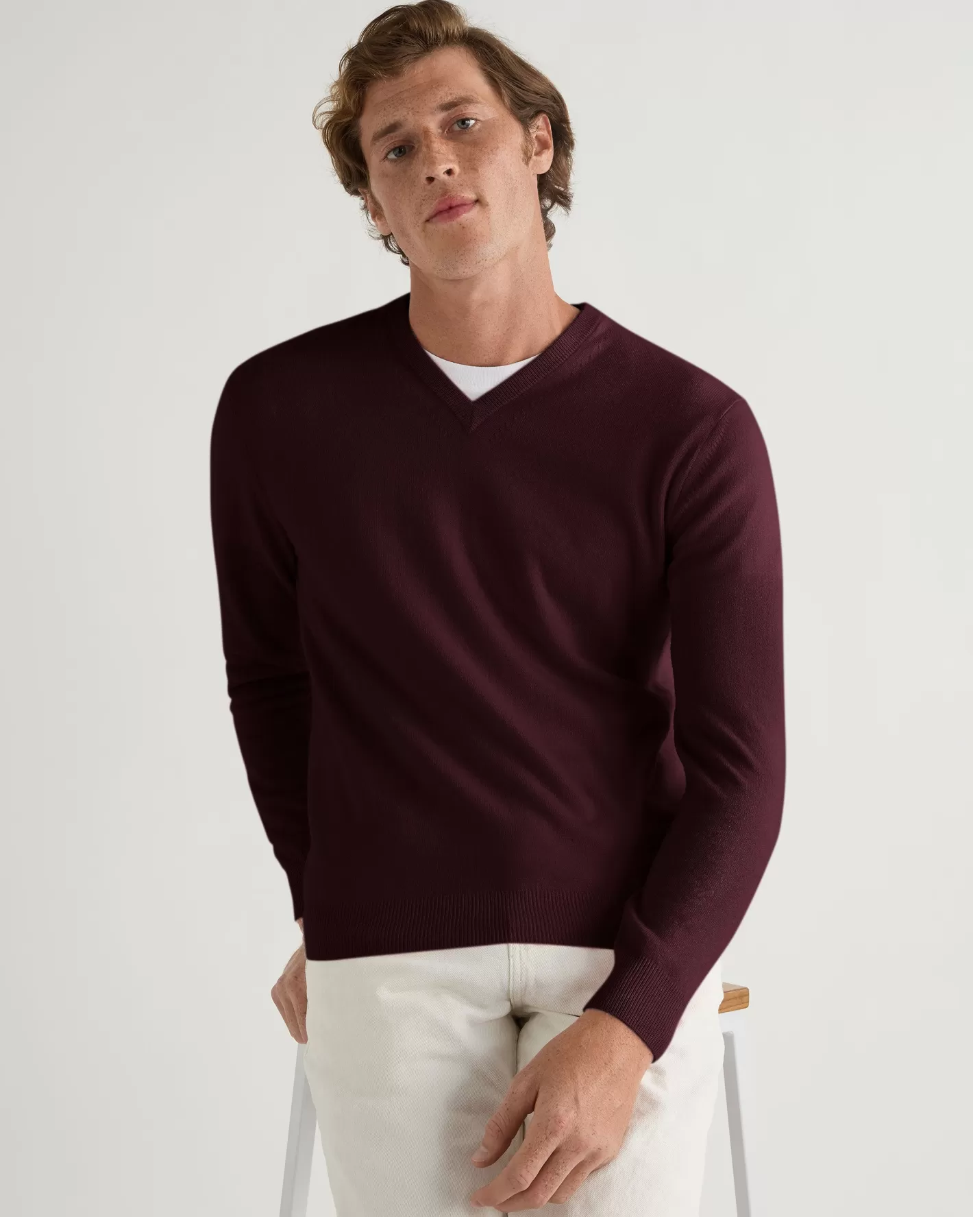 N.Peal Men's Burlington V Neck Cashmere Sweater*Women Classic Cashmere | Red