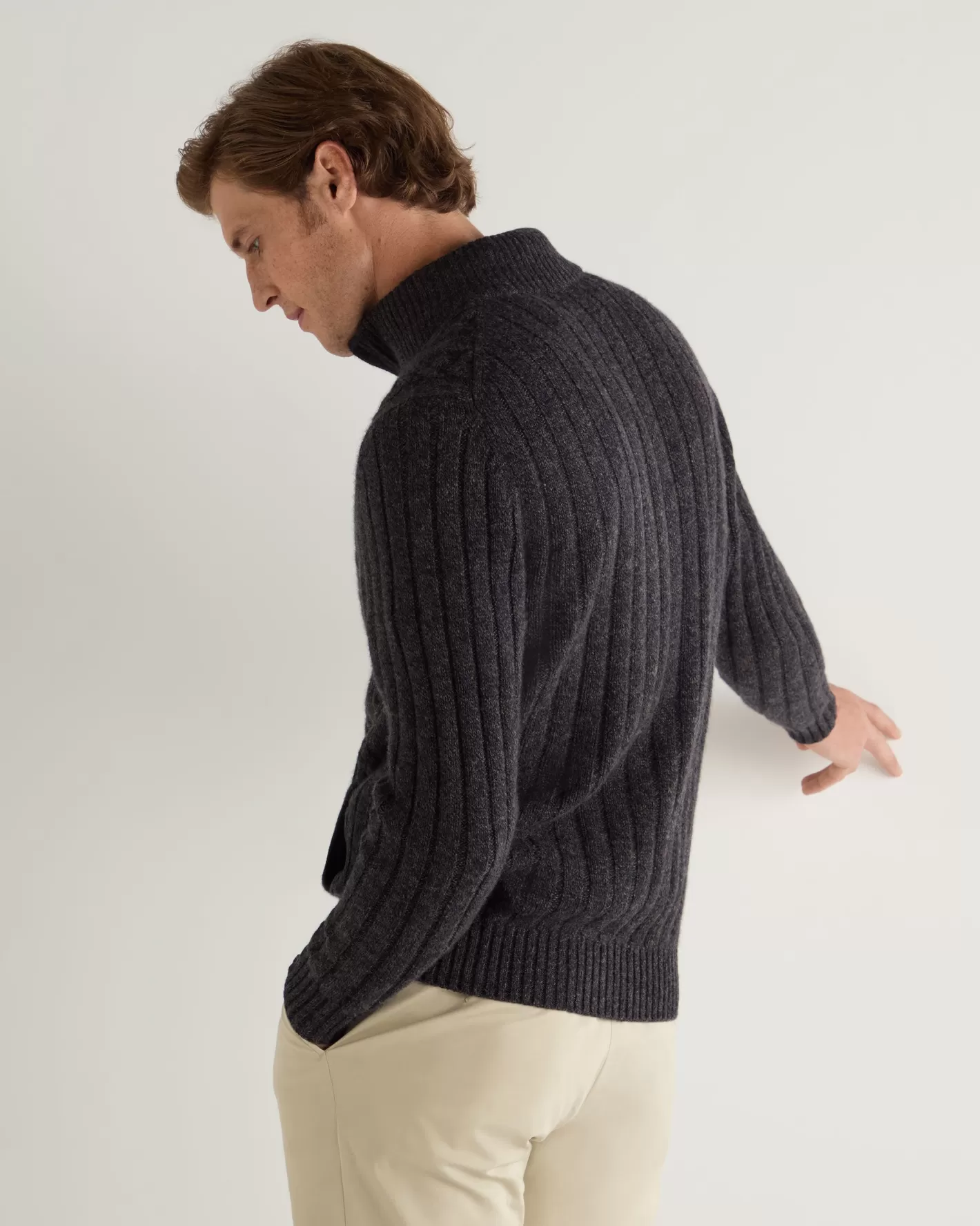 N.Peal Men's Colorado Cable Fur Trim Cashmere Jacket* Dark Grey | Fur Trim Knitwear