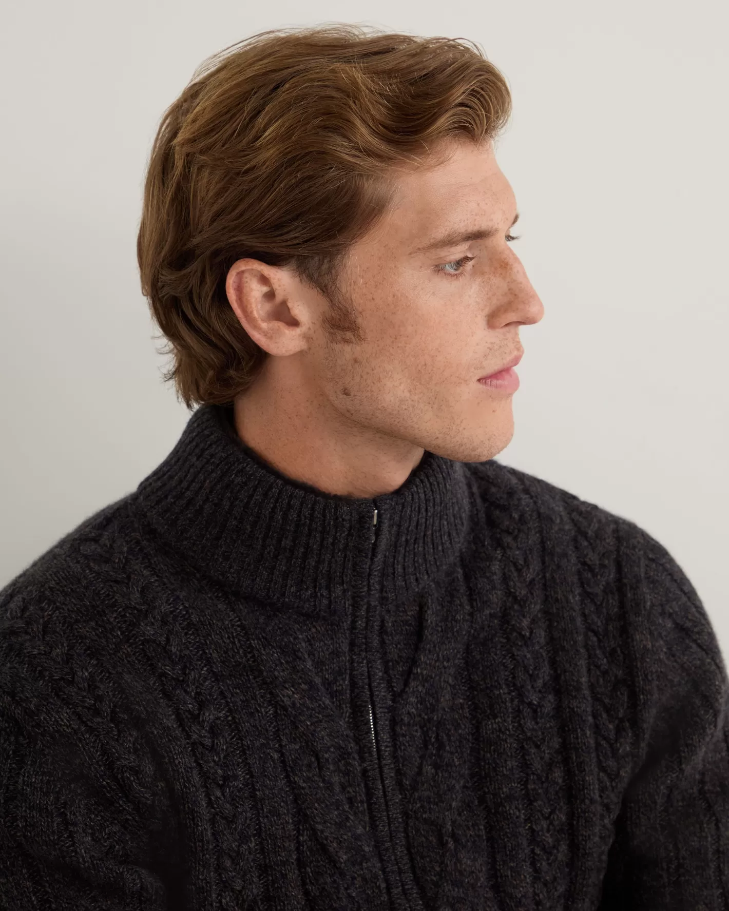 N.Peal Men's Colorado Cable Fur Trim Cashmere Jacket* Dark Grey | Fur Trim Knitwear