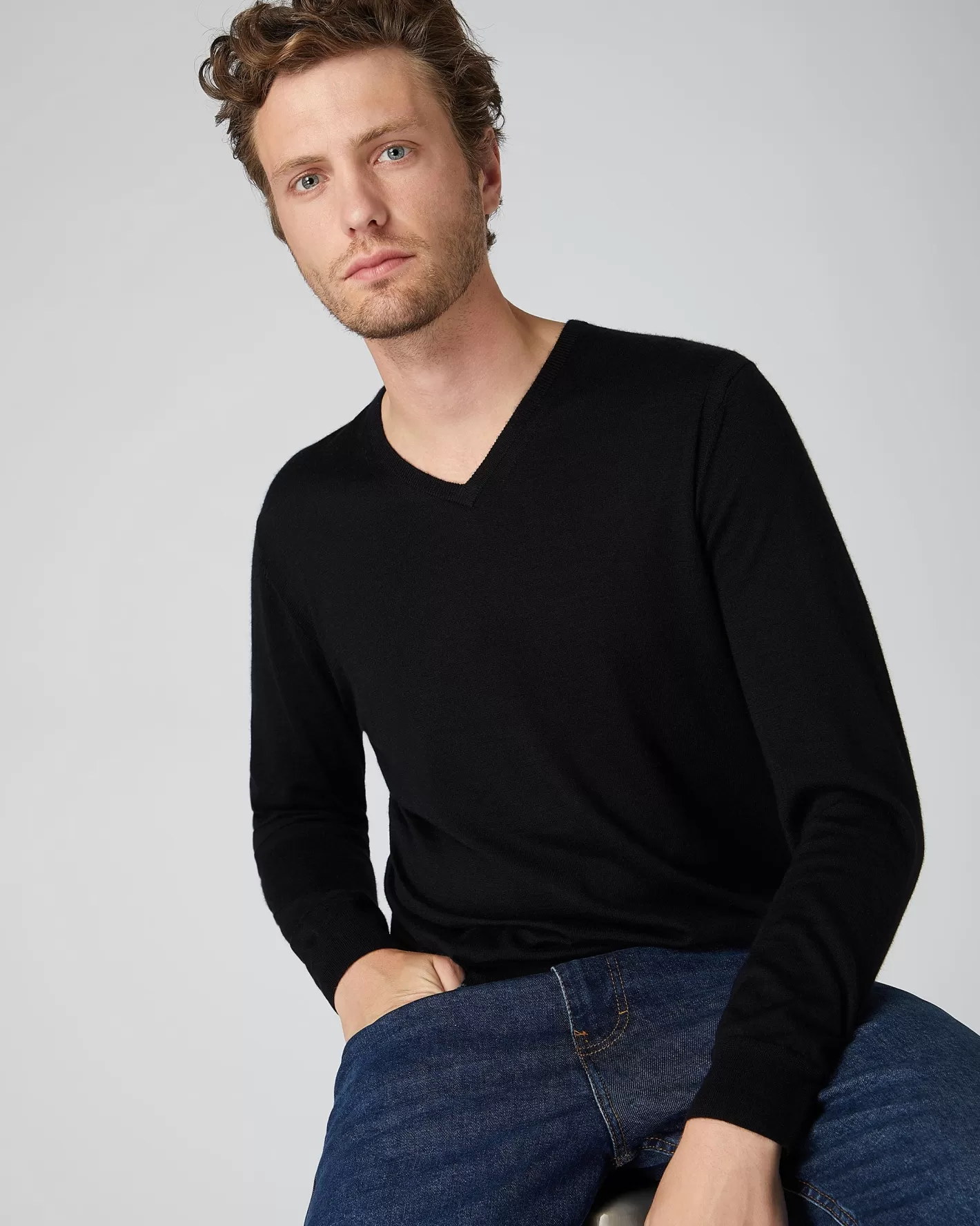 N.Peal Men's Conduit Fine Gauge Cashmere V Neck Sweater*Women Black | Black