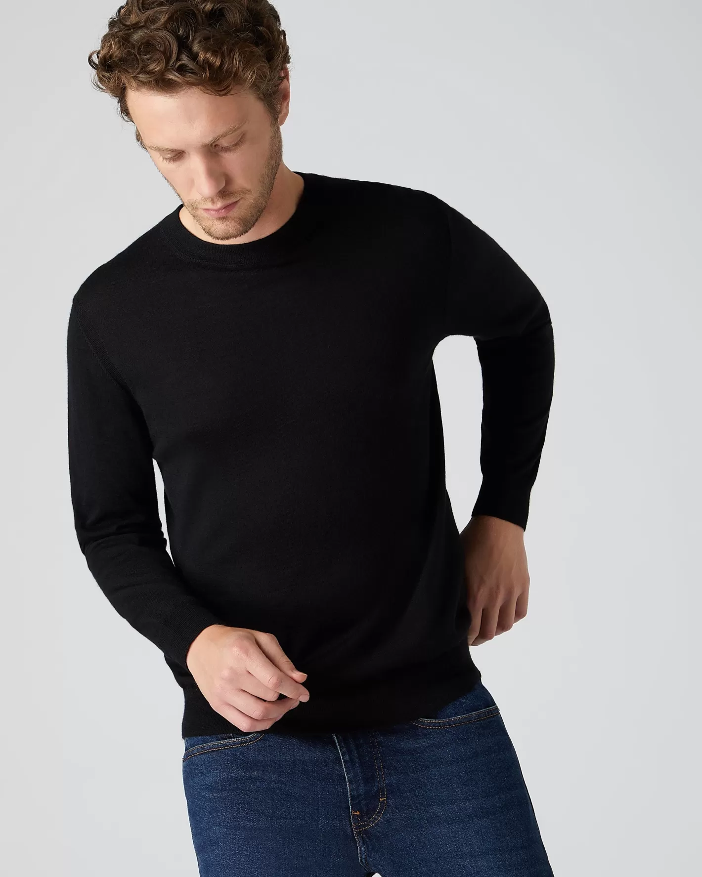 N.Peal Men's Covent Fine Gauge Cashmere Round Neck Sweater*Women Black | Black