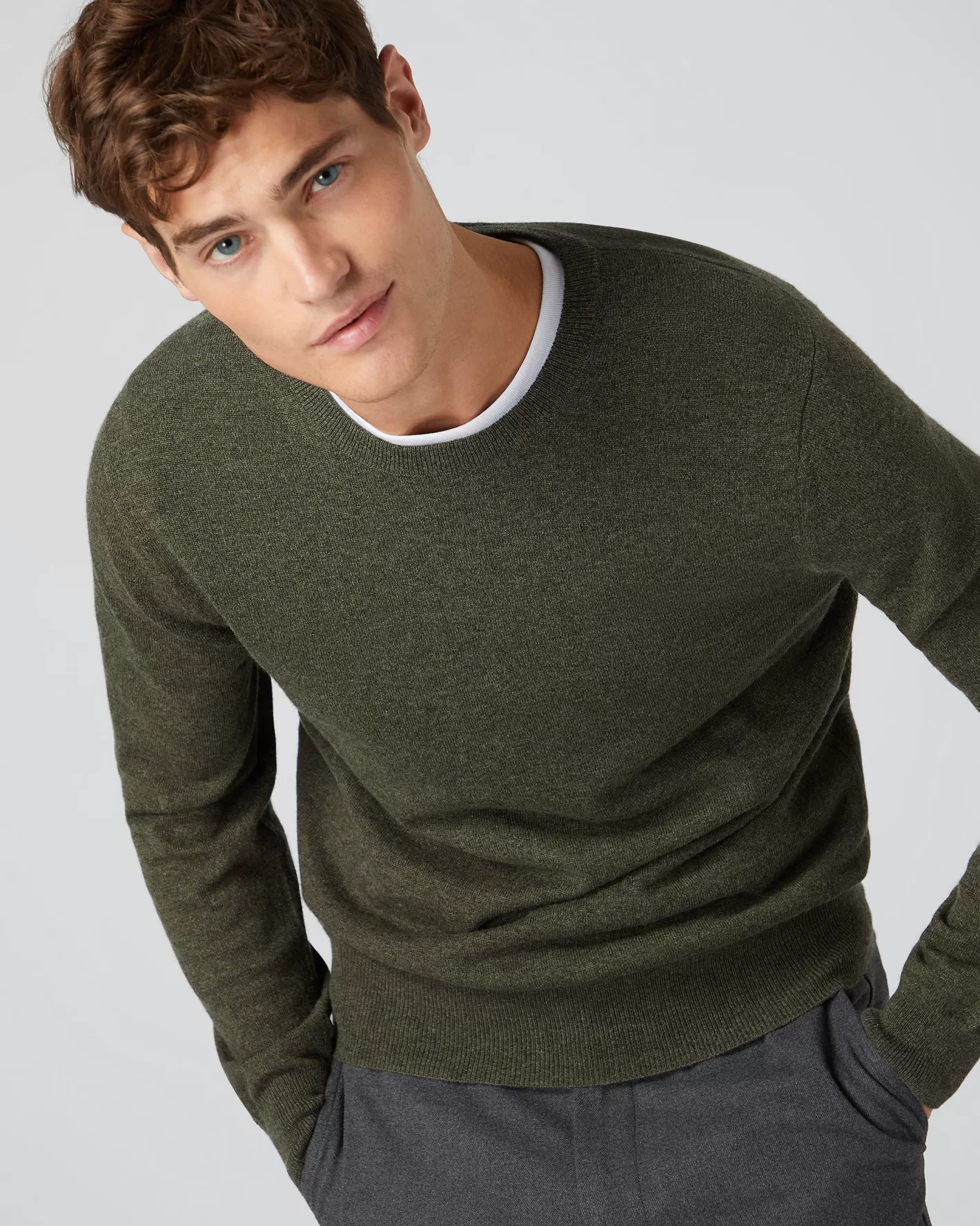 N.Peal Men's Oxford Round Neck Cashmere Sweater* Green | Classic Cashmere