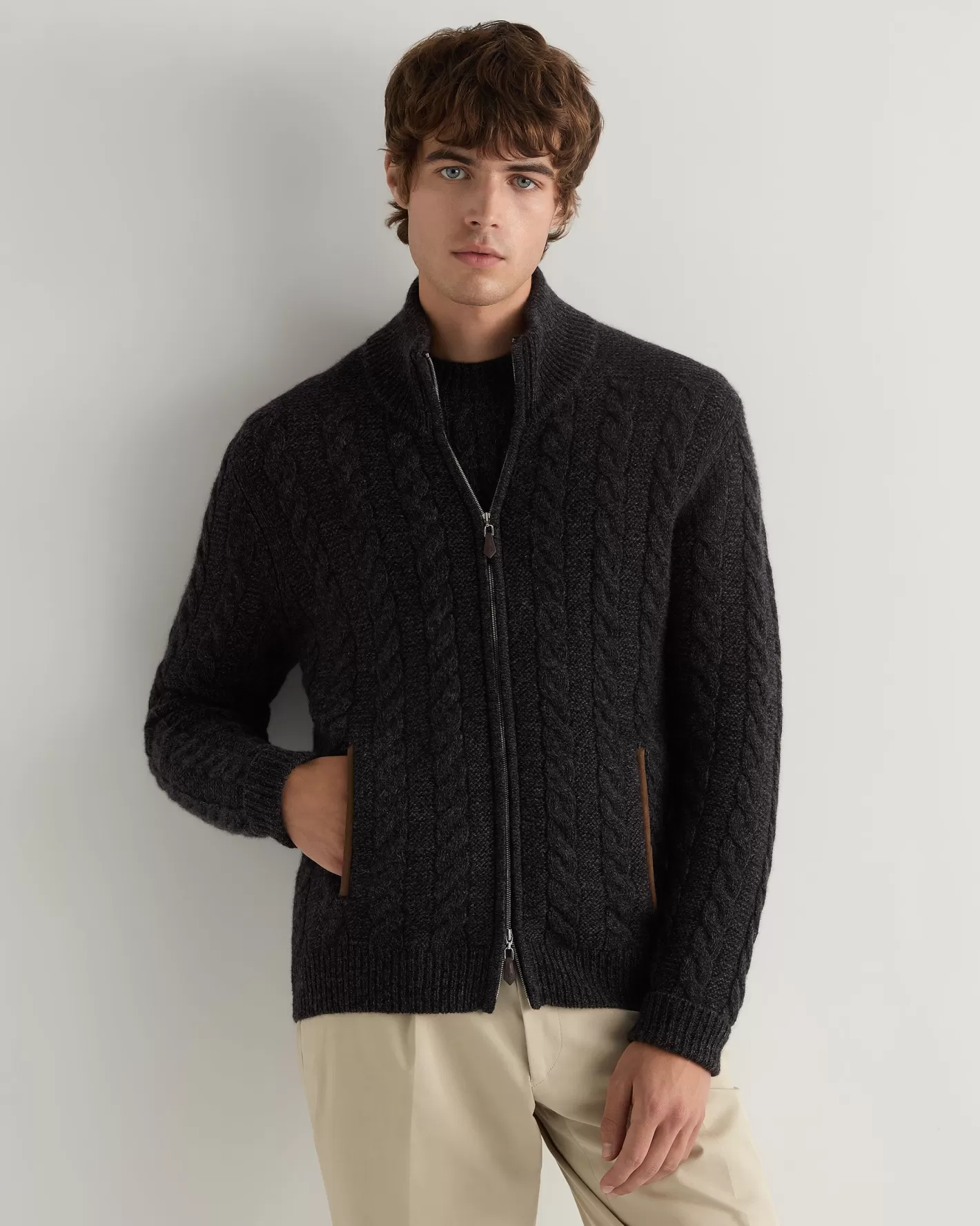 N.Peal Men's Richmond Cable Cashmere Cardigan* Dark Grey | Textured Knits