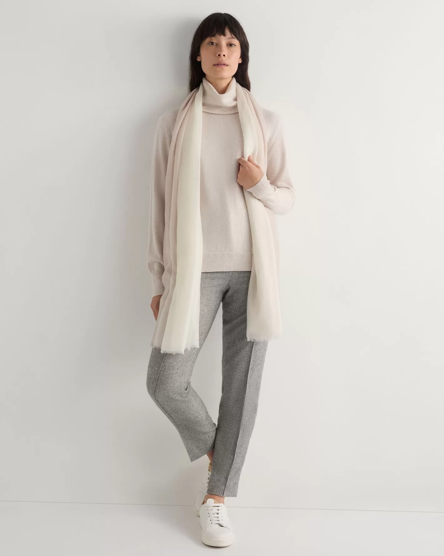 N.Peal Women's Dip Dye Cashmere Scarf*Women Cashmere Scarves | West Village