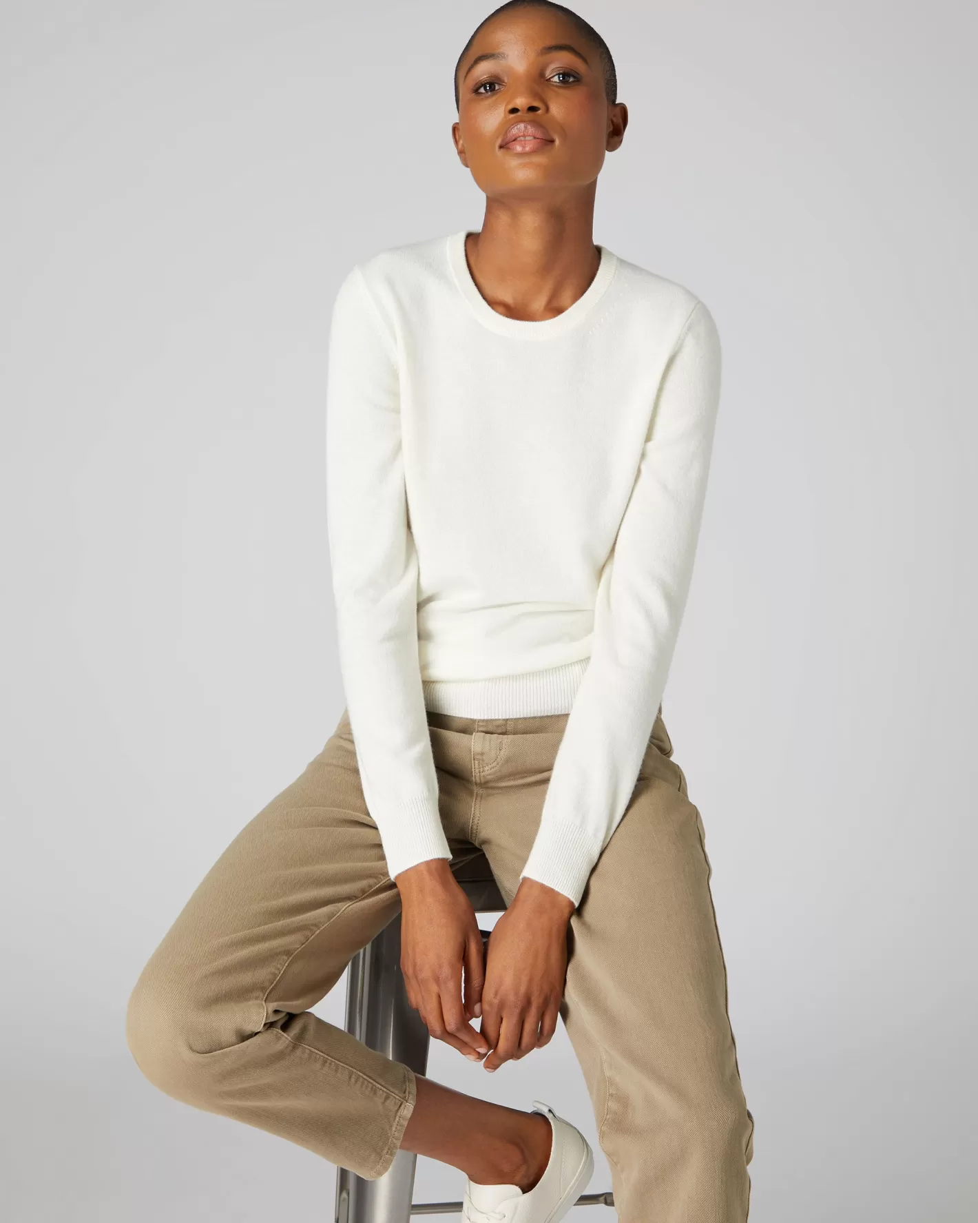 N.Peal Women's Evie Classic Round Neck Cashmere Sweater*Women White | Natural