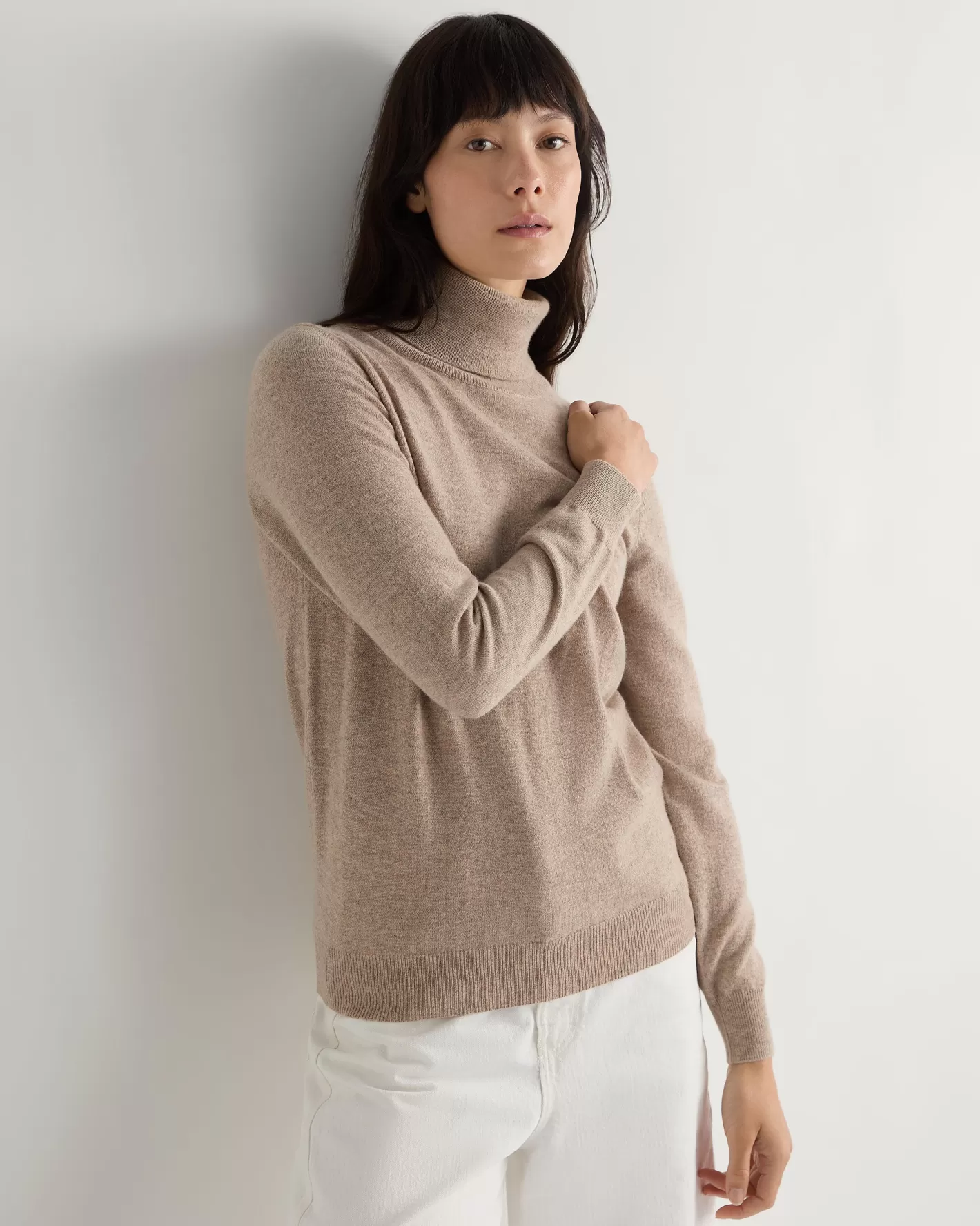 N.Peal Women's Luna Turtle Neck Cashmere Sweater*Women Natural | Classic Cashmere