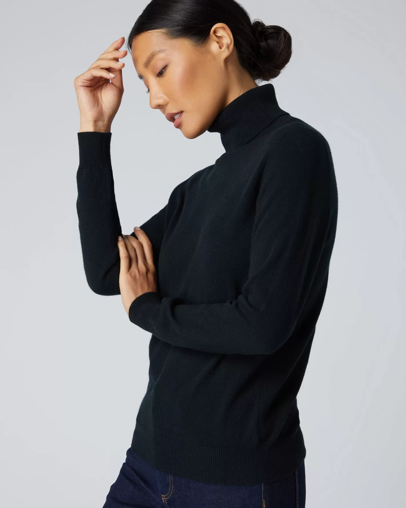 N.Peal Women's Luna Turtle Neck Cashmere Sweater*Women Black | Classic Cashmere