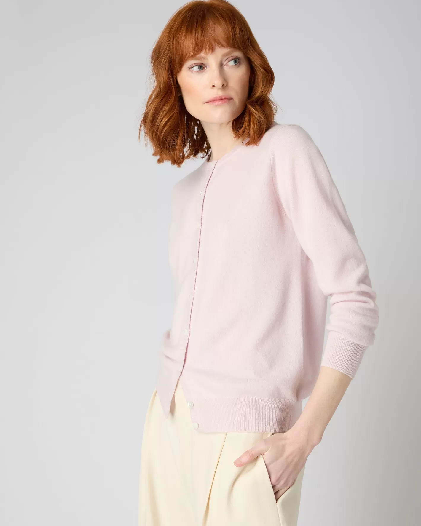 N.Peal Women's Olivia Round Neck Cashmere Cardigan*Women Pink | Classic Cashmere