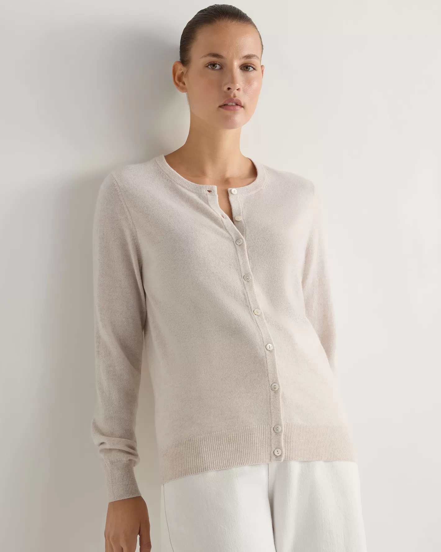 N.Peal Women's Olivia Round Neck Cashmere Cardigan*Women White | Natural