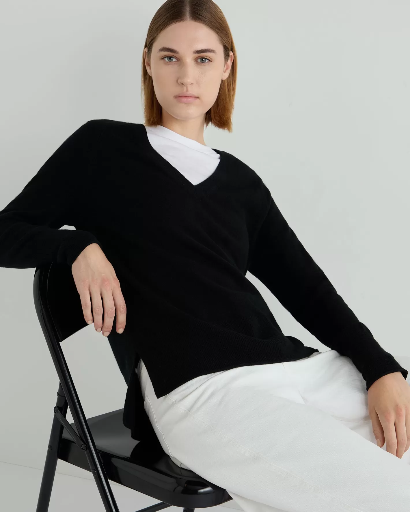 N.Peal Women's Relaxed V Neck Cashmere Sweater*Women Black | Organic Cashmere